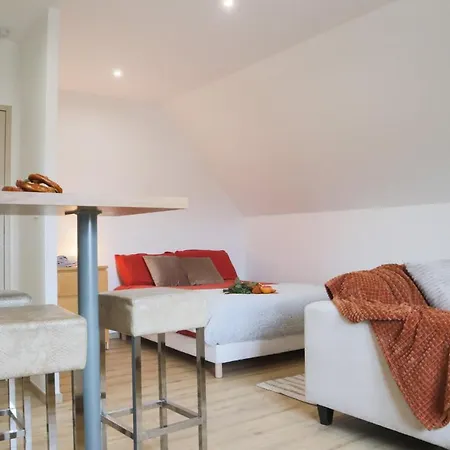 Le Tropical, Chic & Design