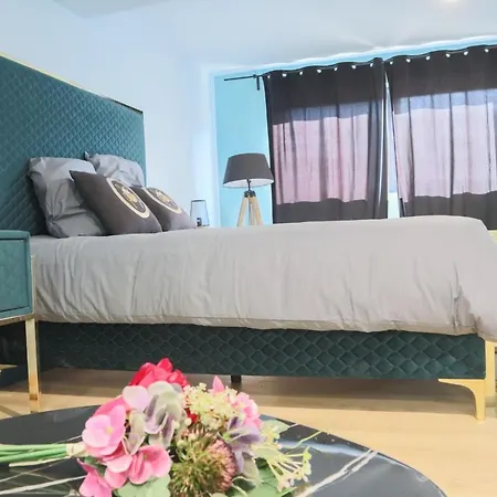 Le Tropical, Chic & Design *